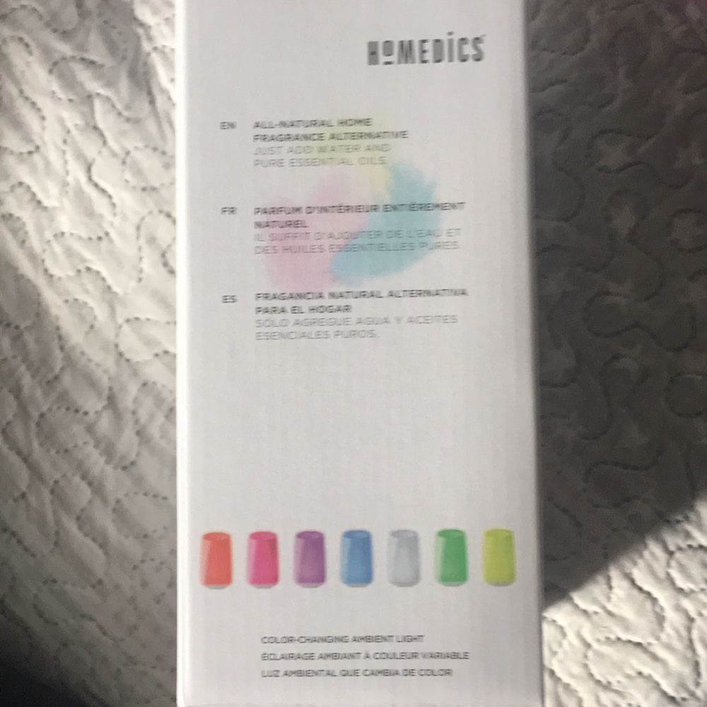 Color changing Essential Oil diffuser and oils - Picture 3 of 13